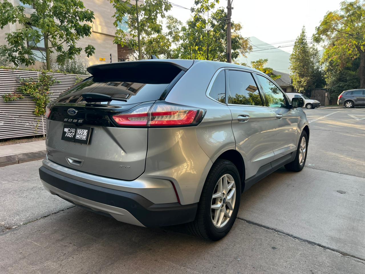 Vehicle media 7