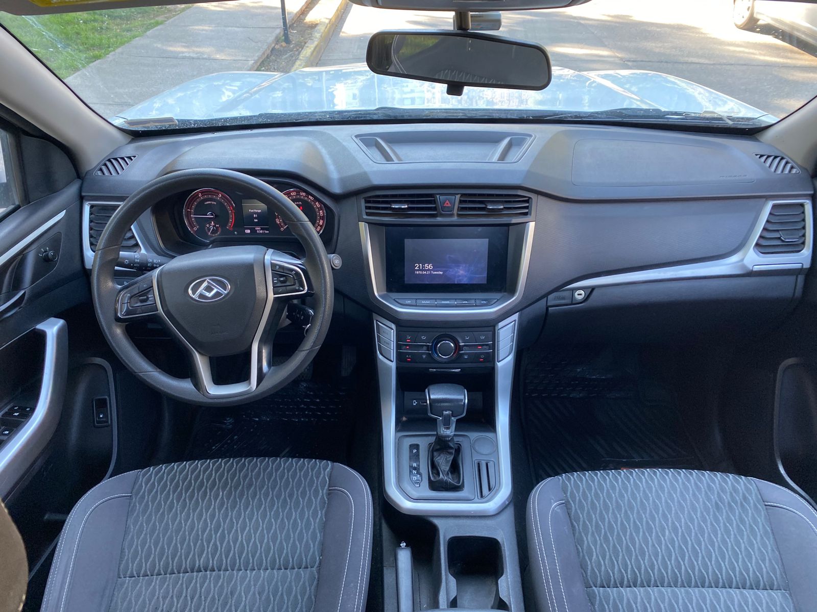 Vehicle media 9