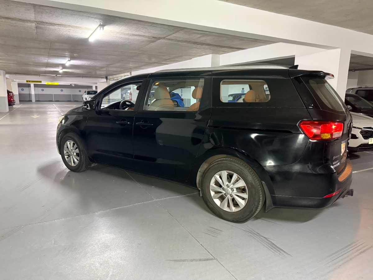 Vehicle media 3