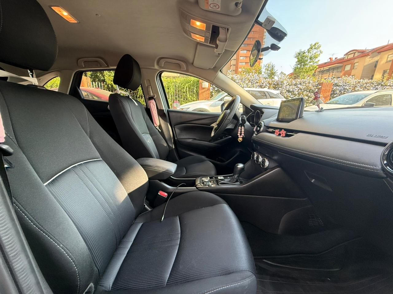 Vehicle media 5