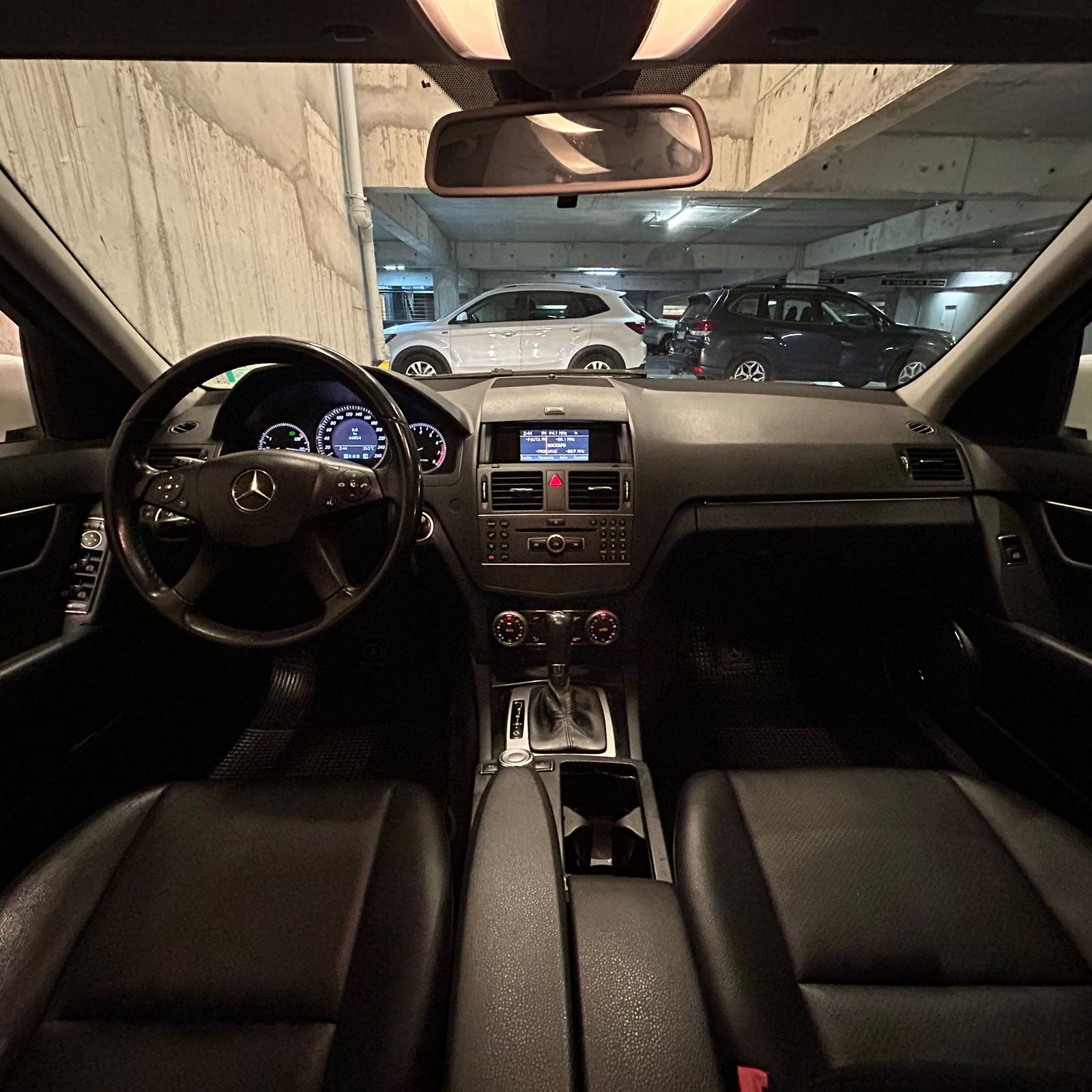 Vehicle media 9