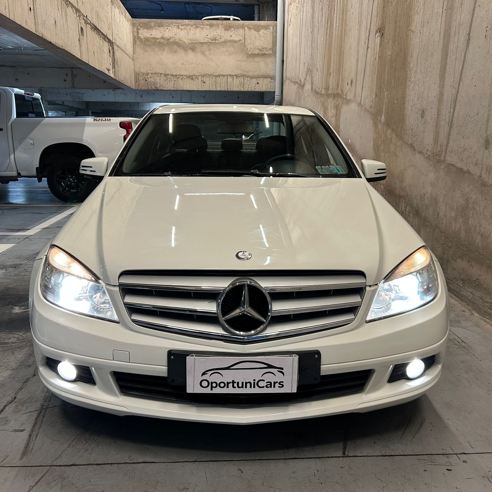 Vehicle media 8