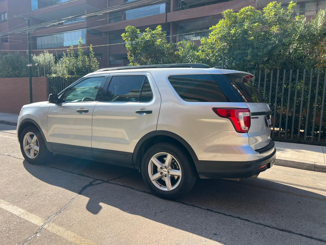 Vehicle media 5