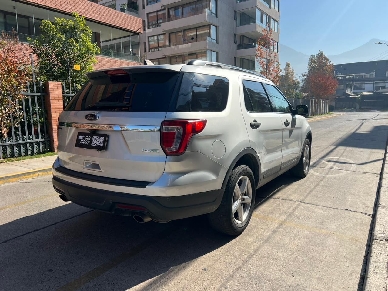 Vehicle media 7