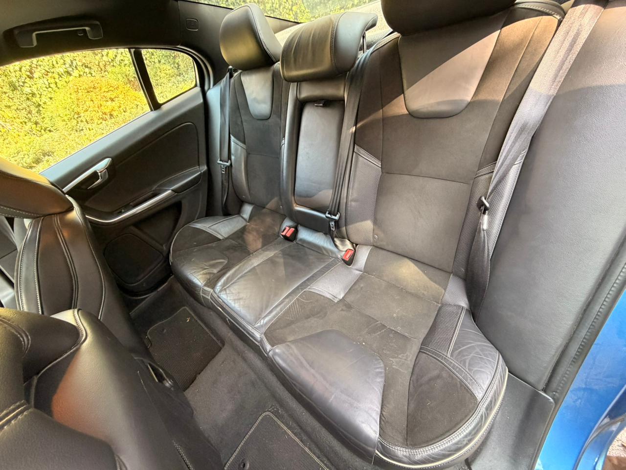 Vehicle media 7