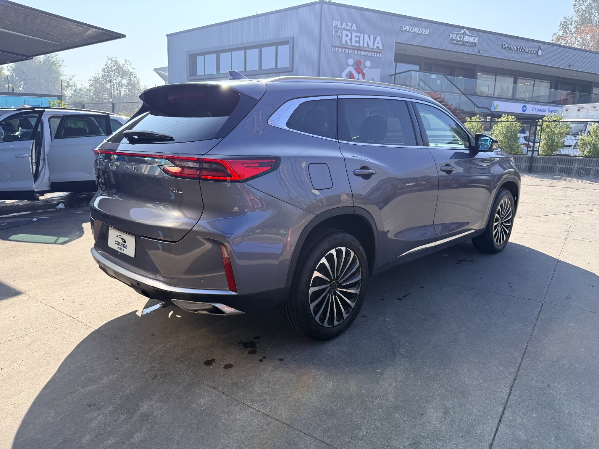 Vehicle media 4