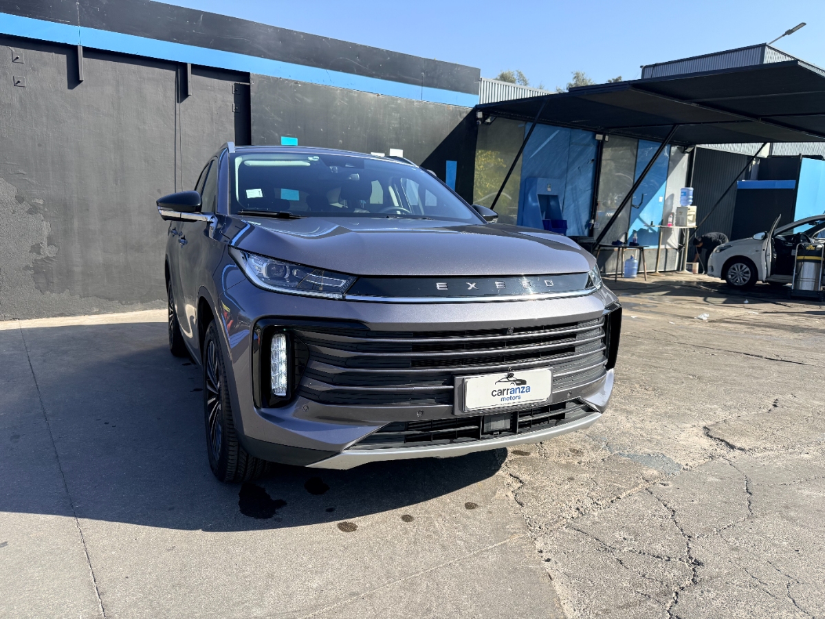 Vehicle media 7