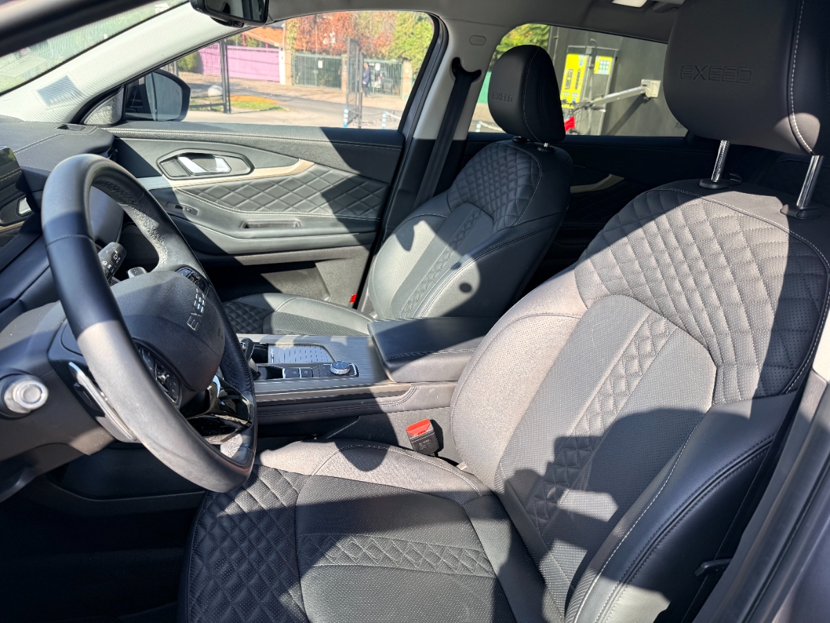 Vehicle media 19