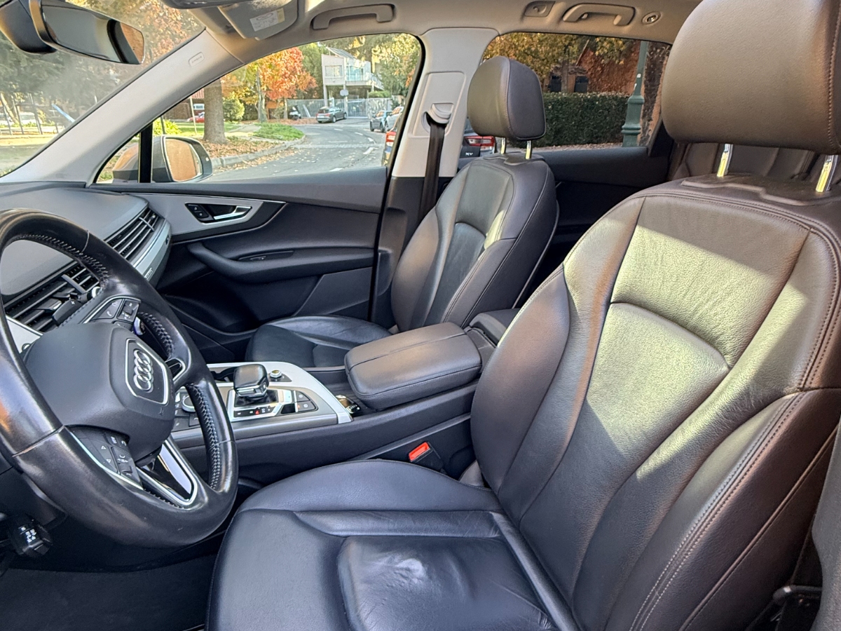 Vehicle media 20