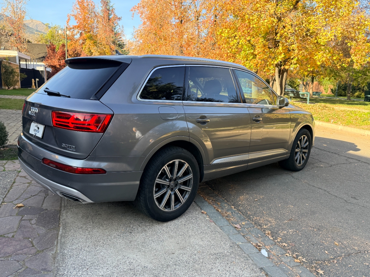 Vehicle media 4