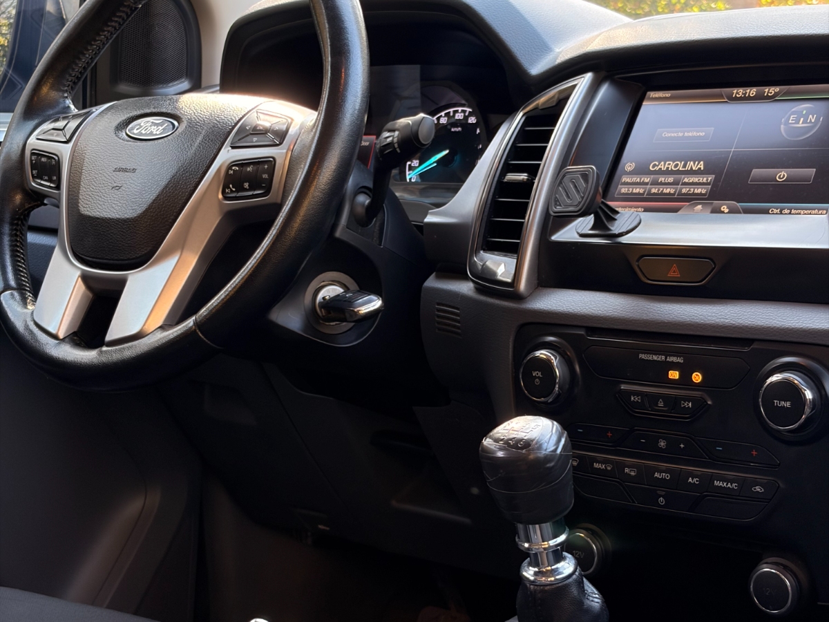Vehicle media 7