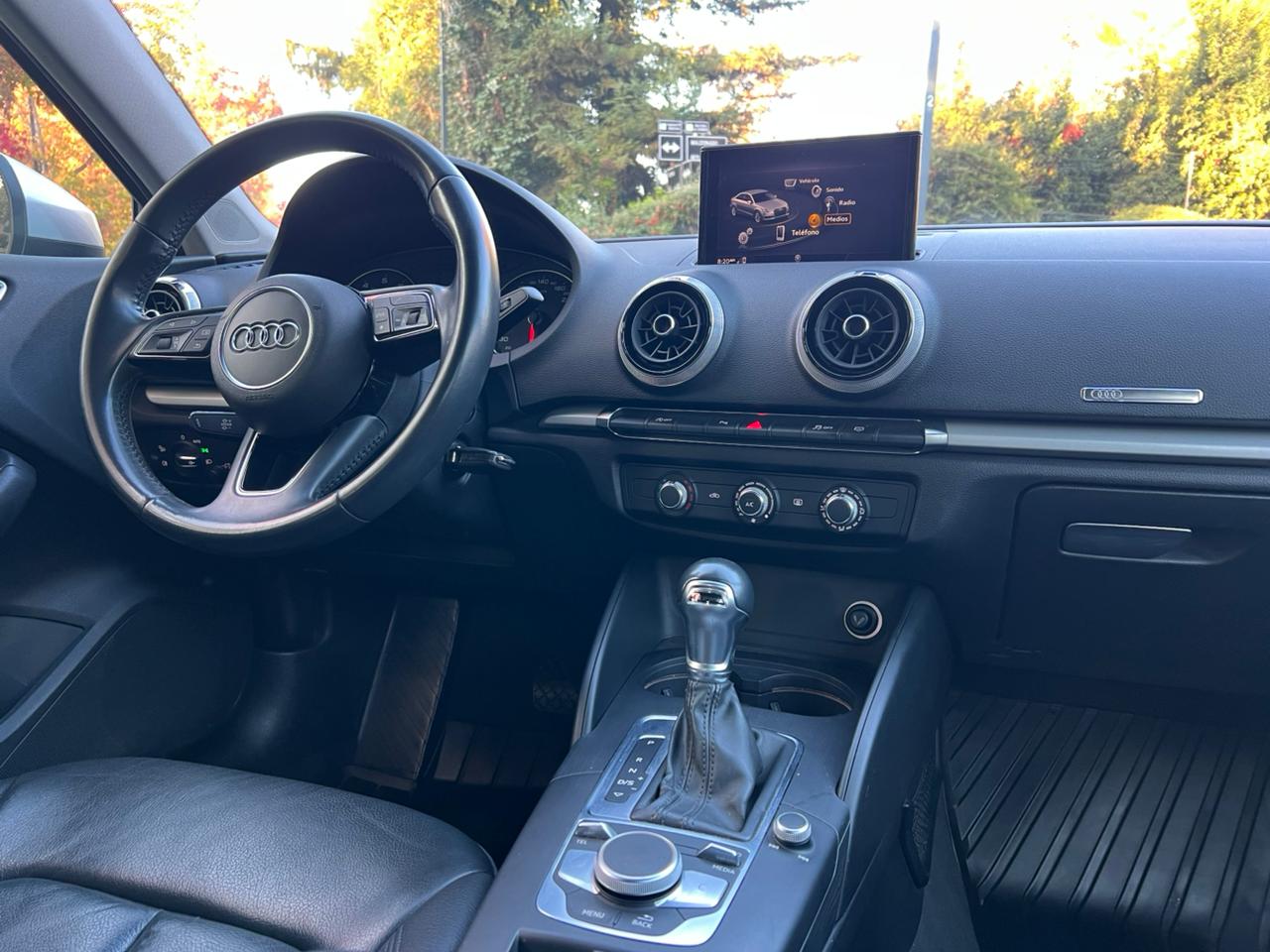 Vehicle media 6