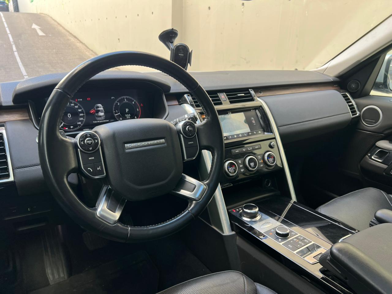 Vehicle media 6