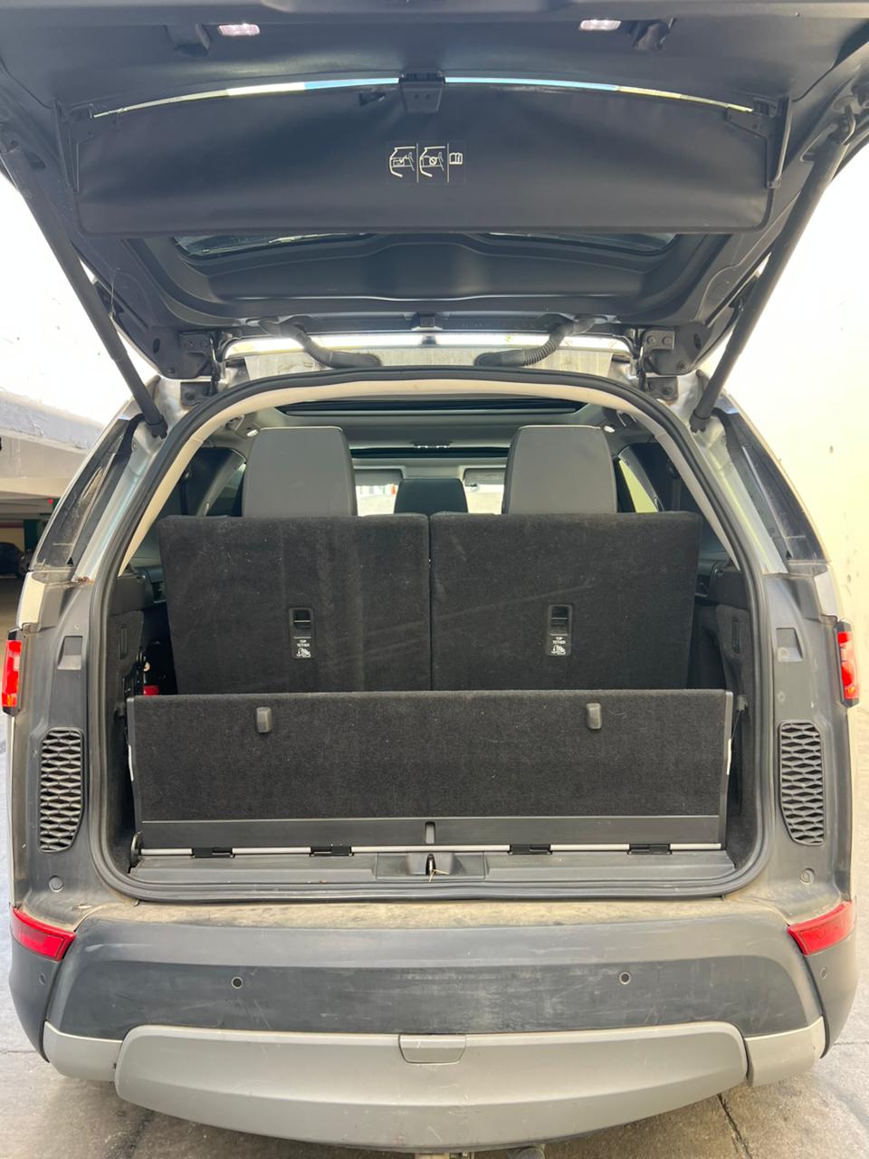 Vehicle media 8