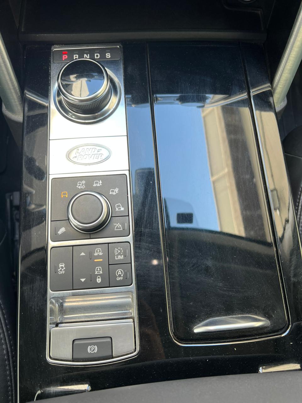 Vehicle media 10