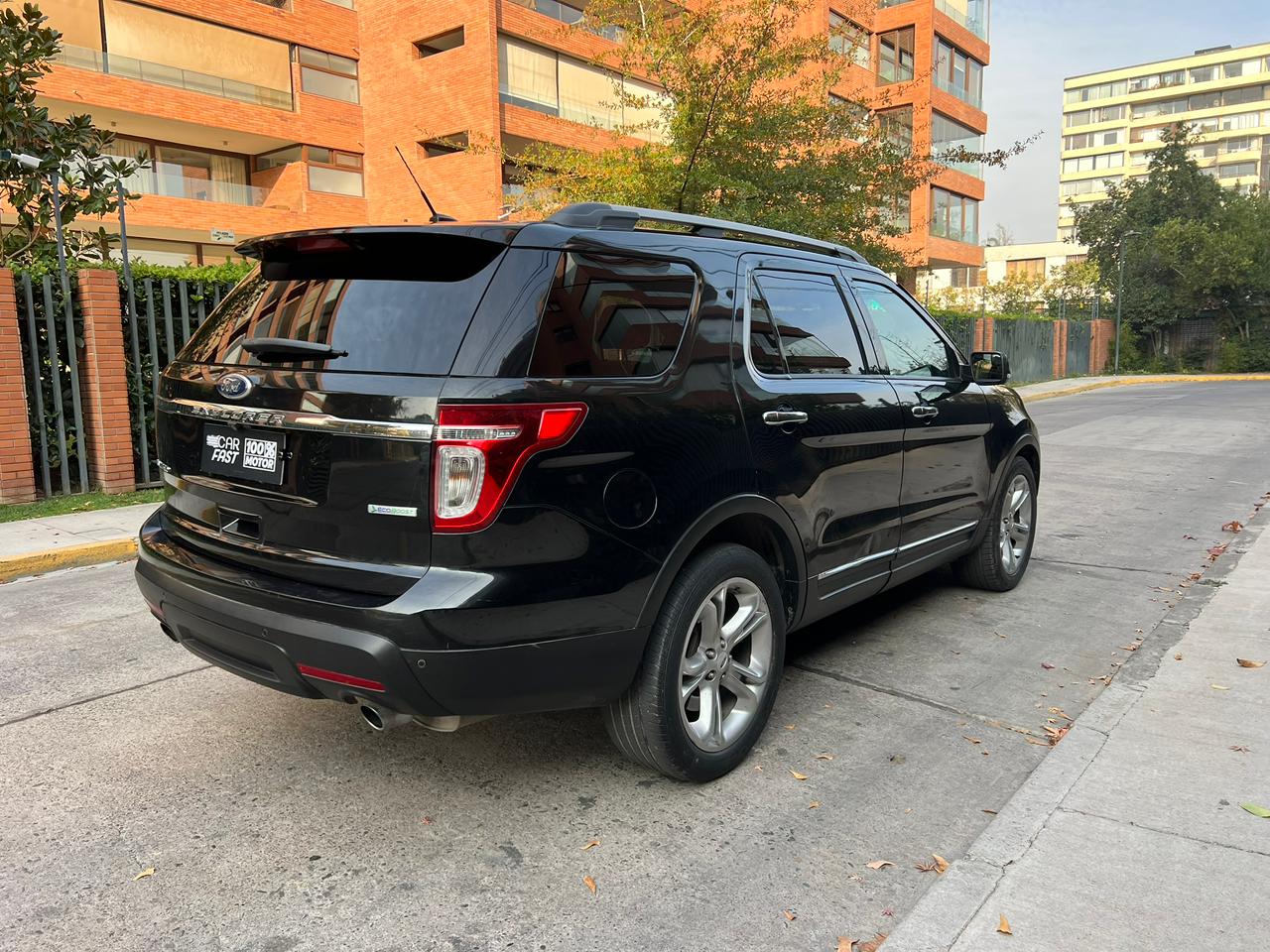 Vehicle media 7