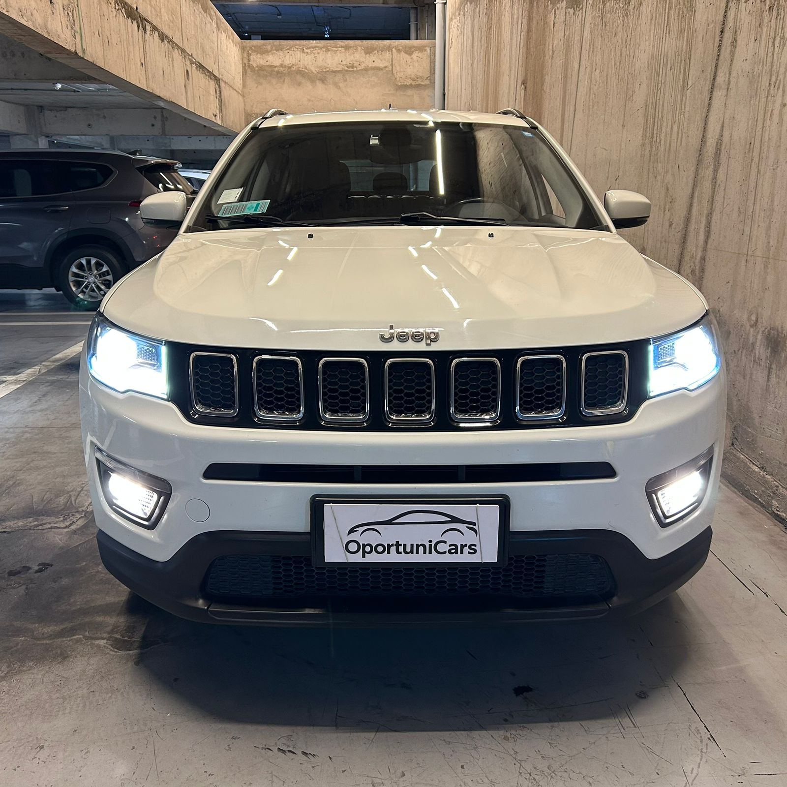 Vehicle media 8