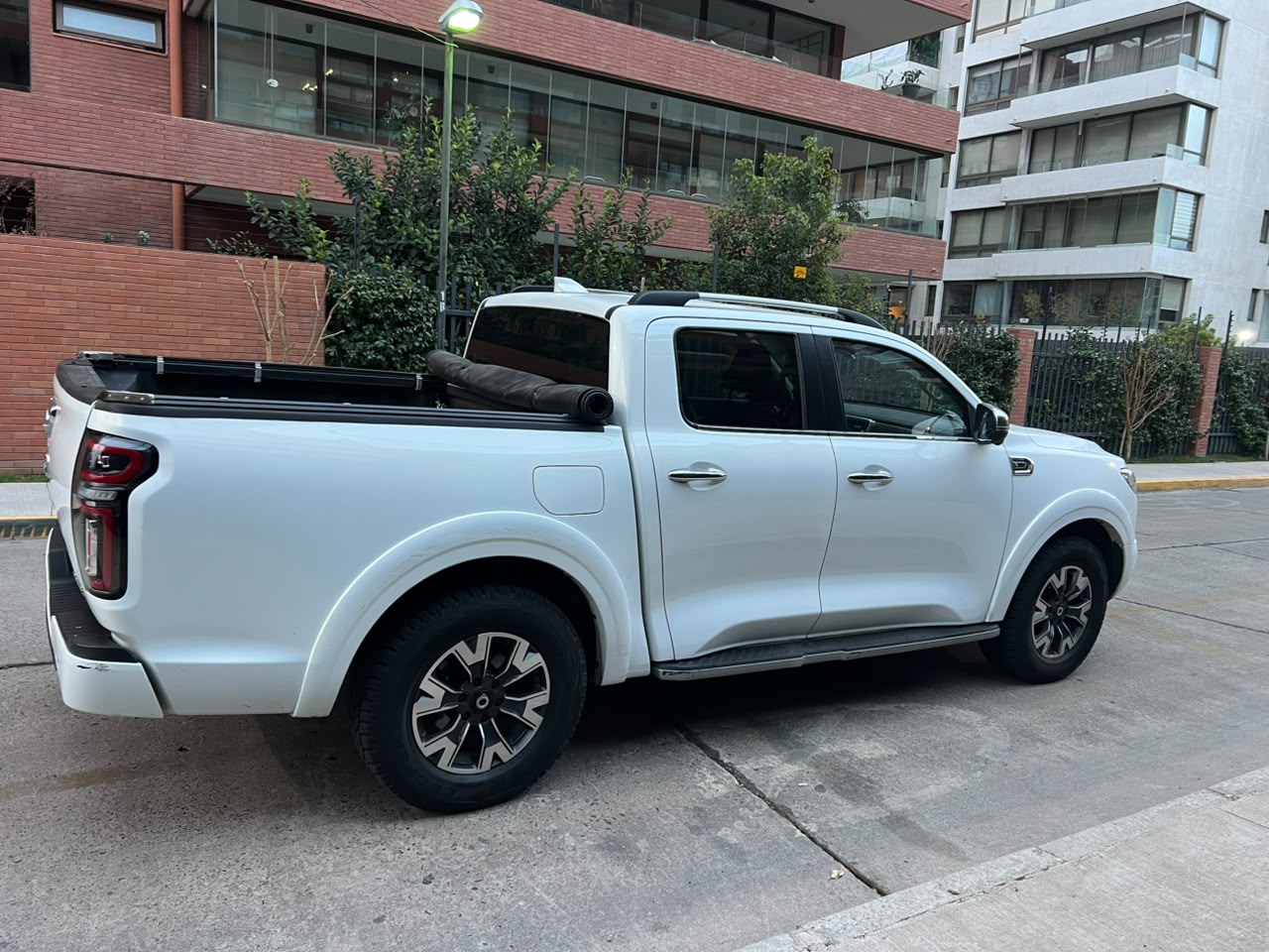 Vehicle media 8