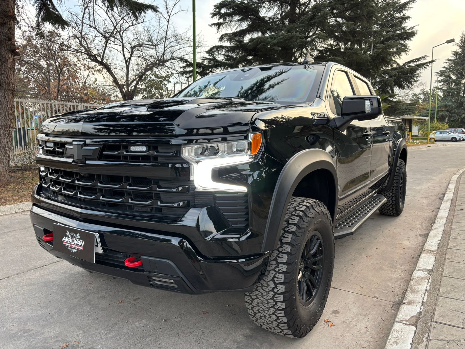 Vehicle media 4