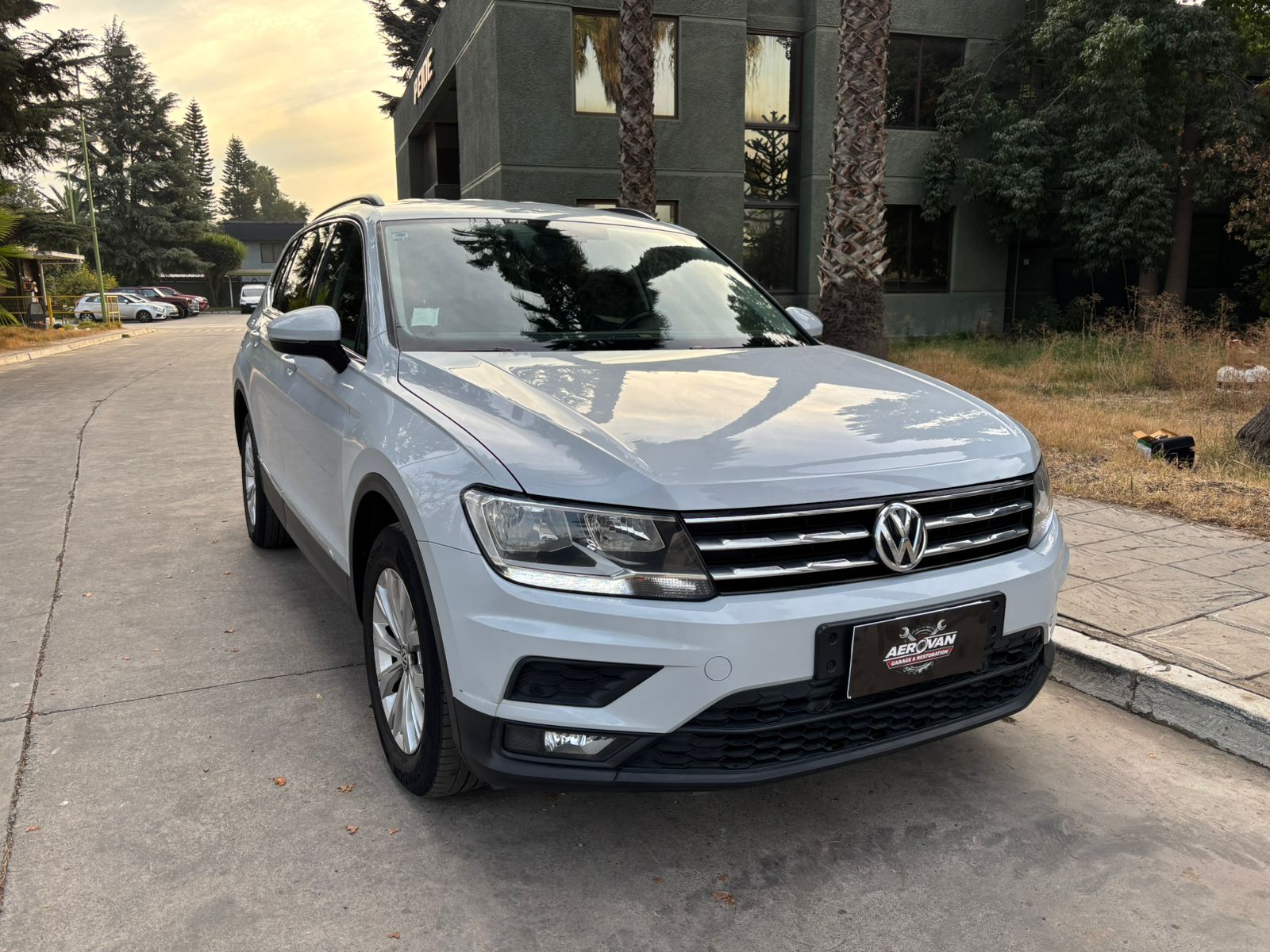 Vehicle media 7