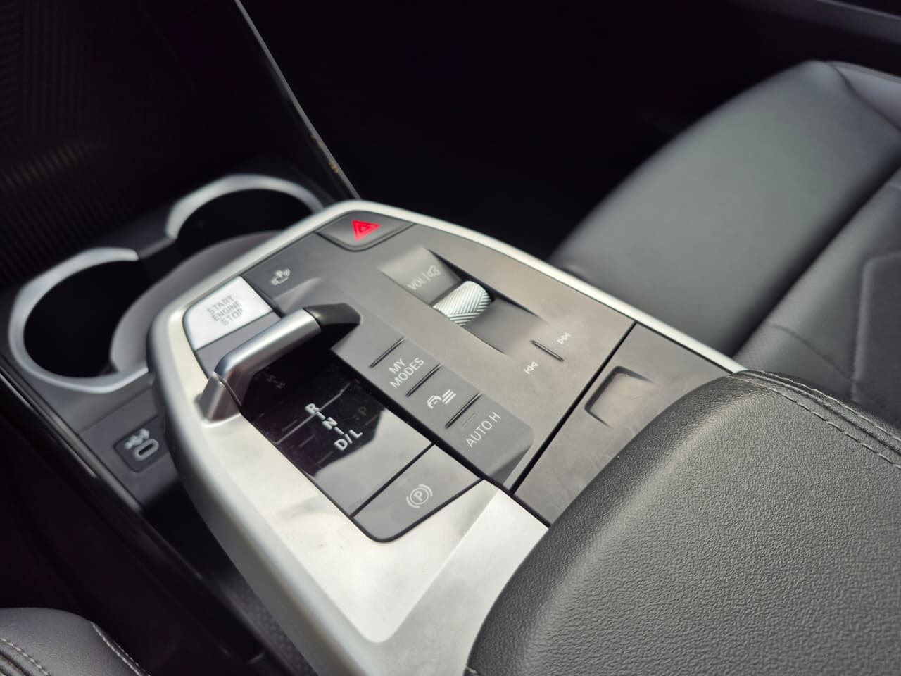 Vehicle media 10