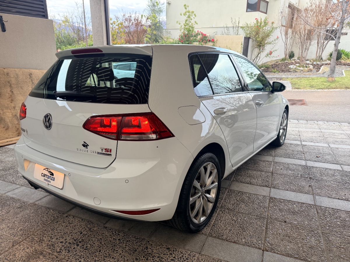 Vehicle media 4