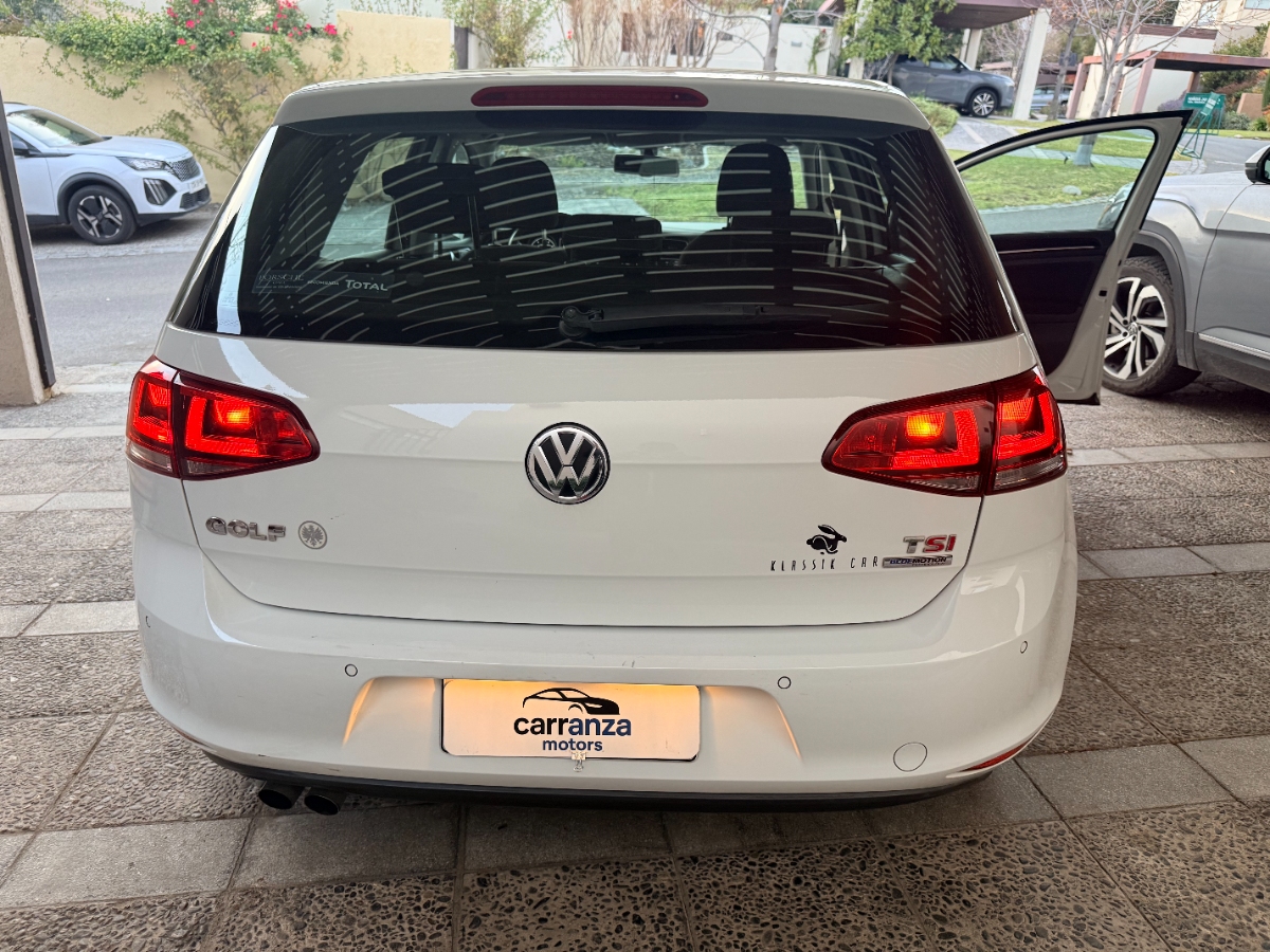 Vehicle media 10