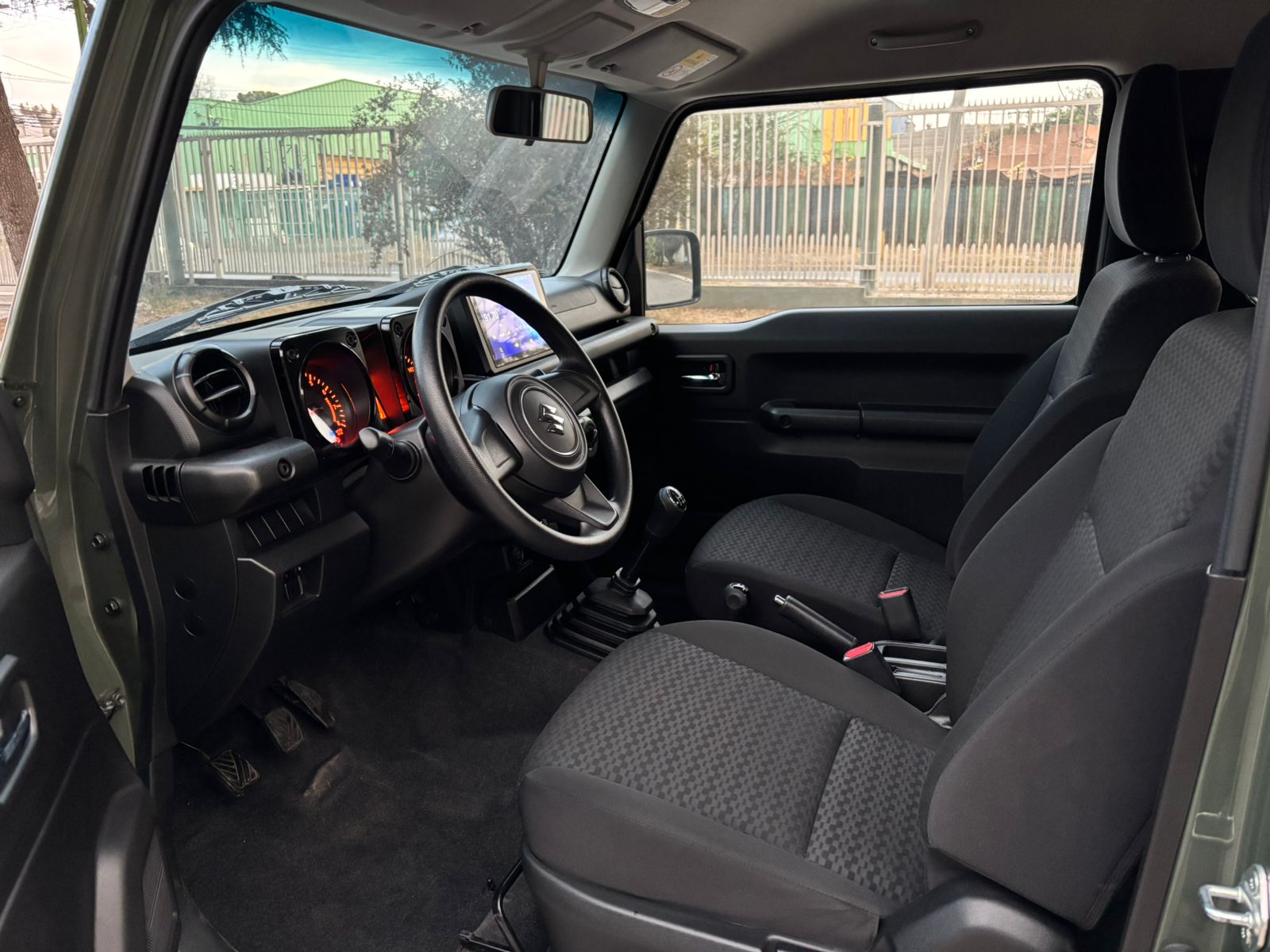 Vehicle media 4