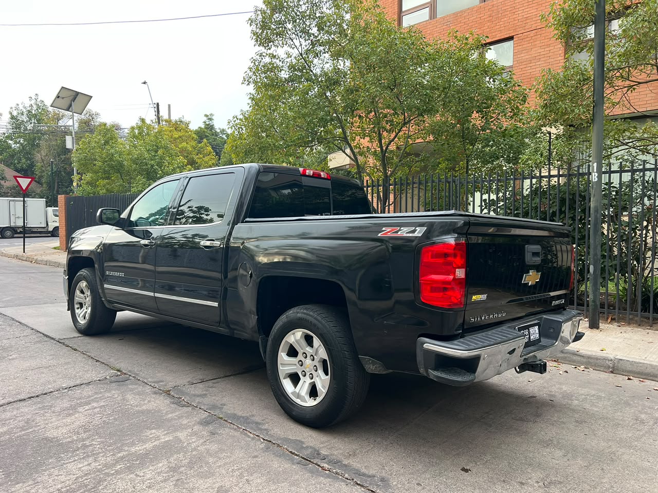 Vehicle media 6