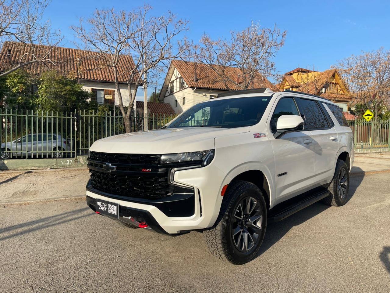 Vehicle media 4