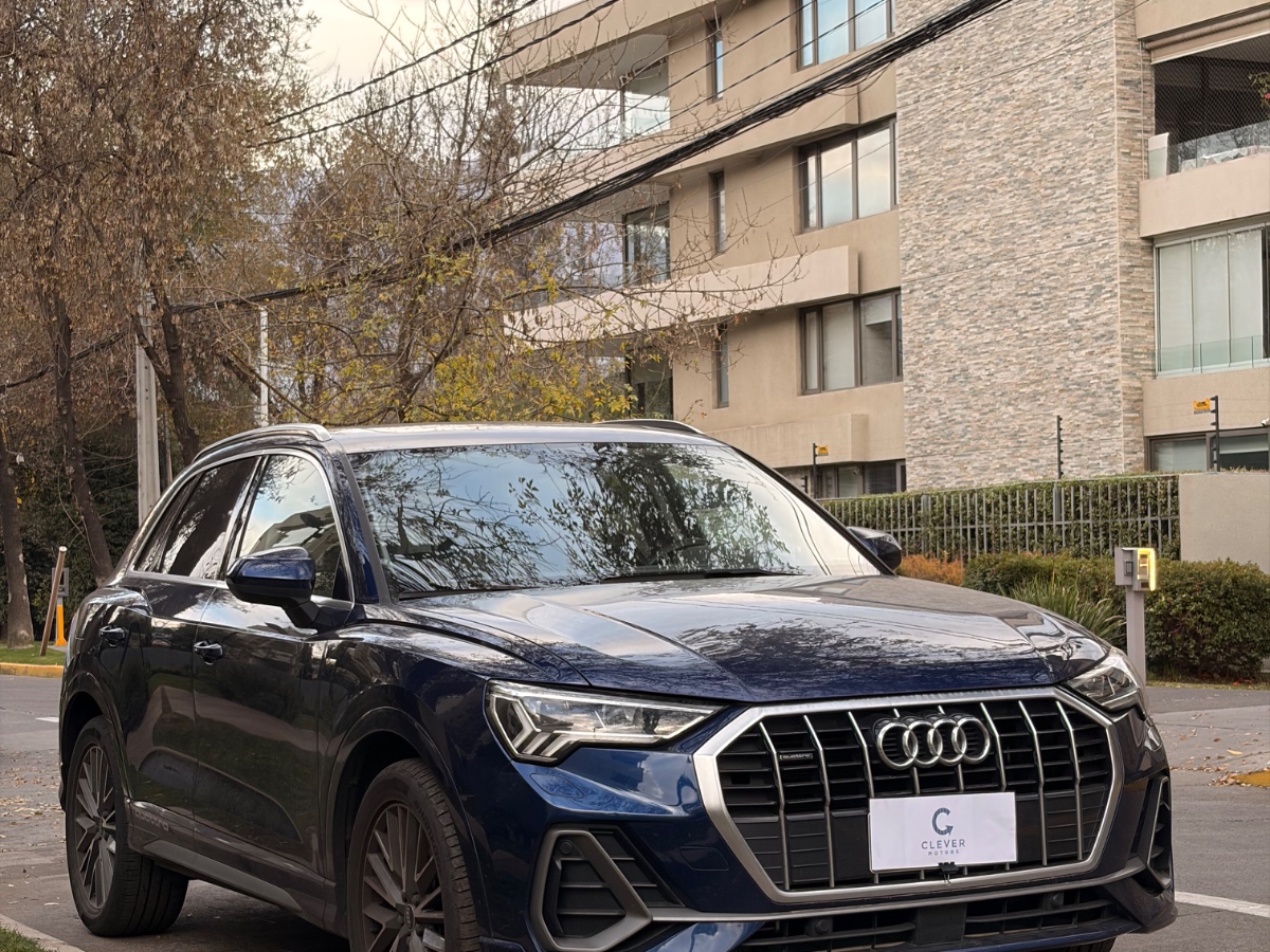 Vehicle media 3