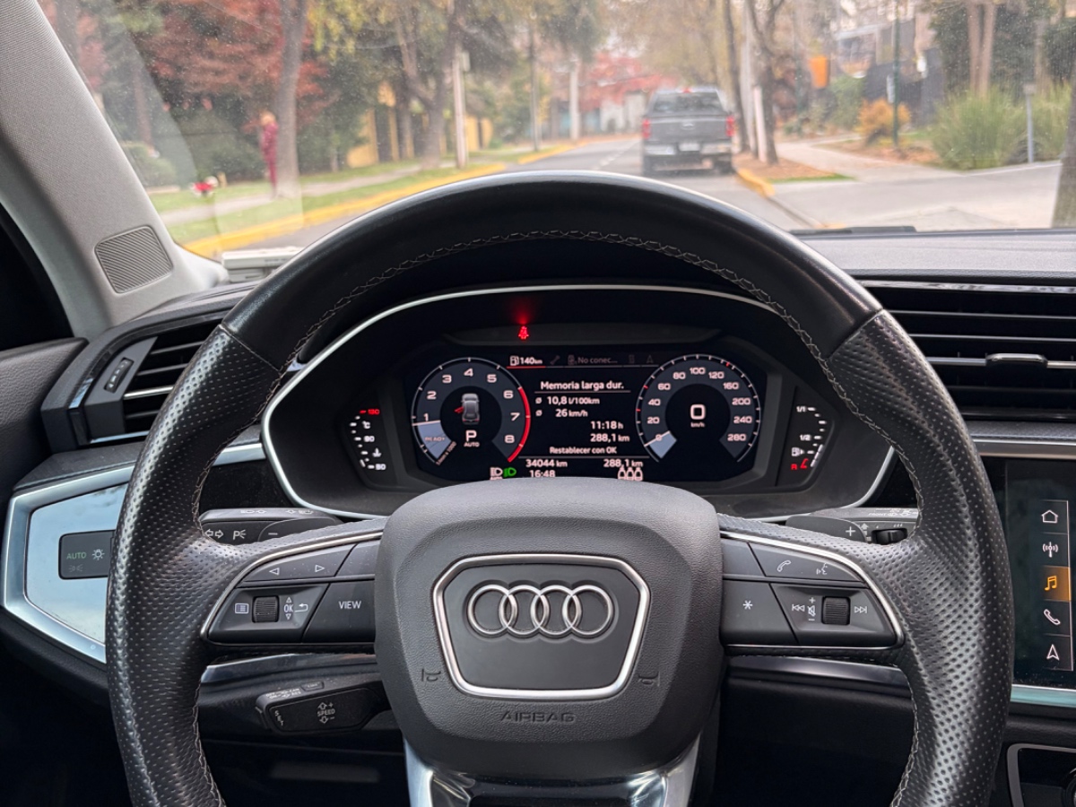 Vehicle media 10
