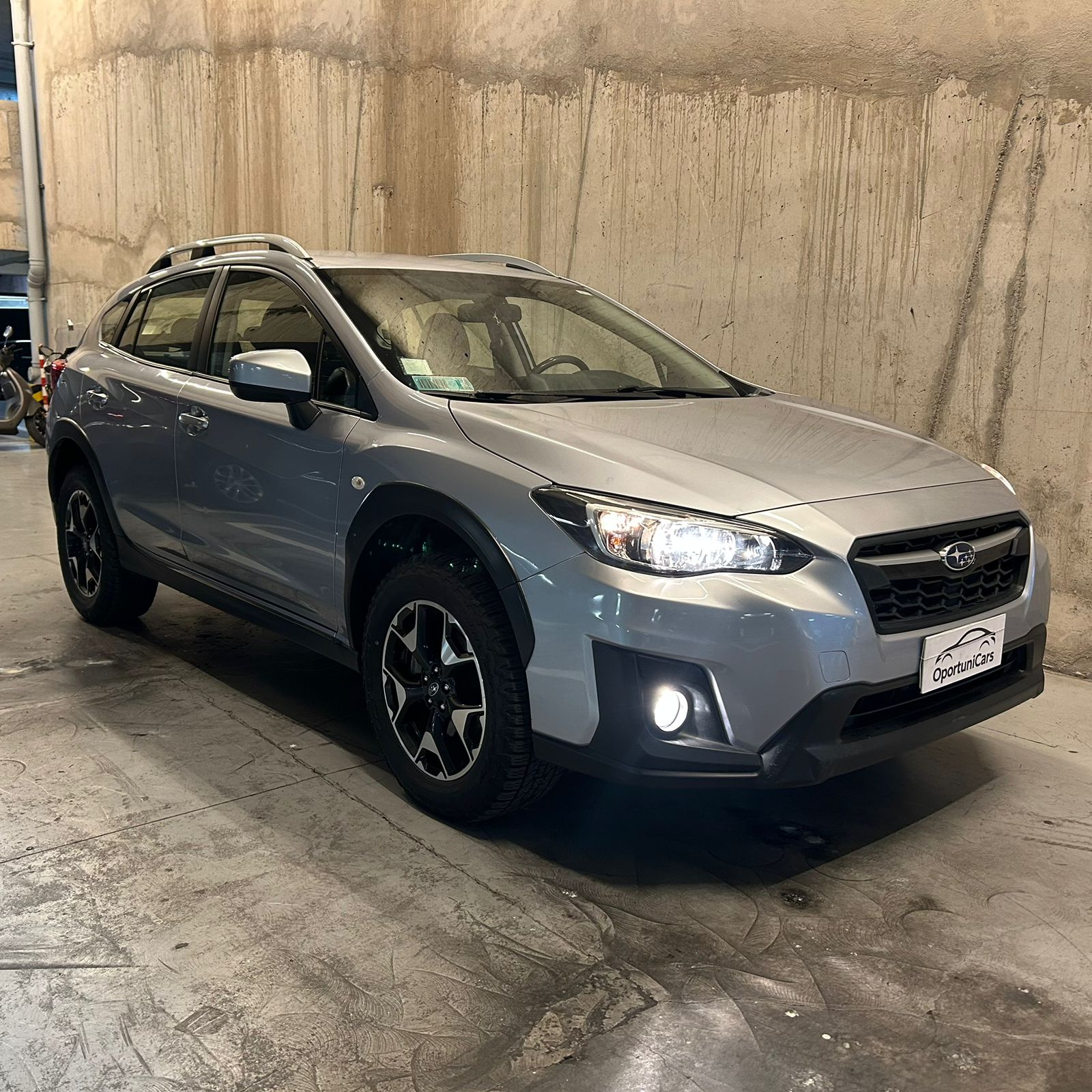 Vehicle media 7