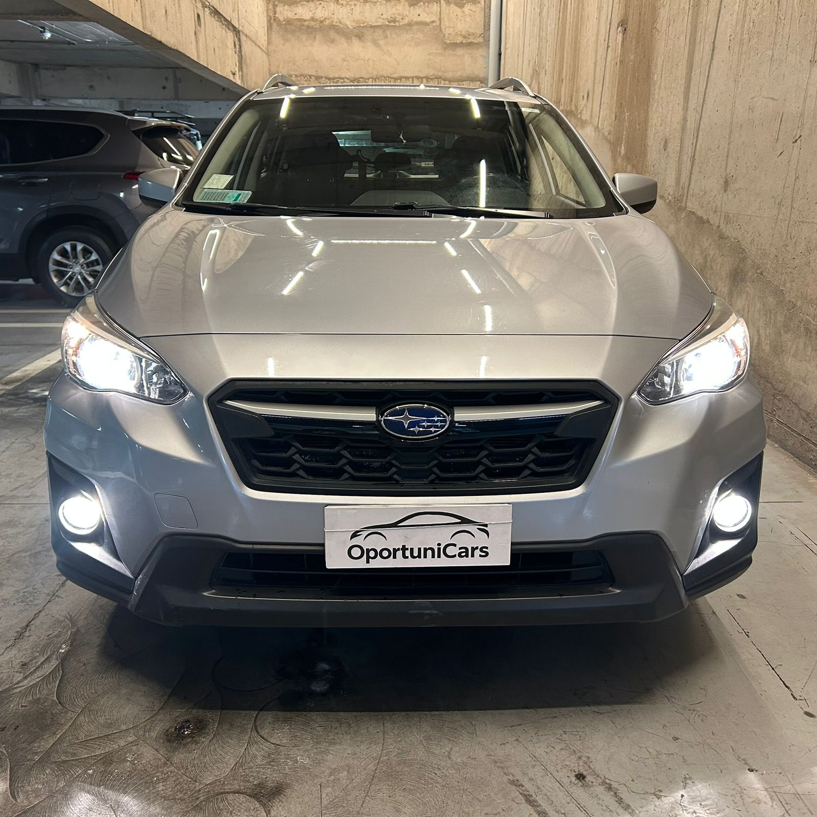 Vehicle media 8