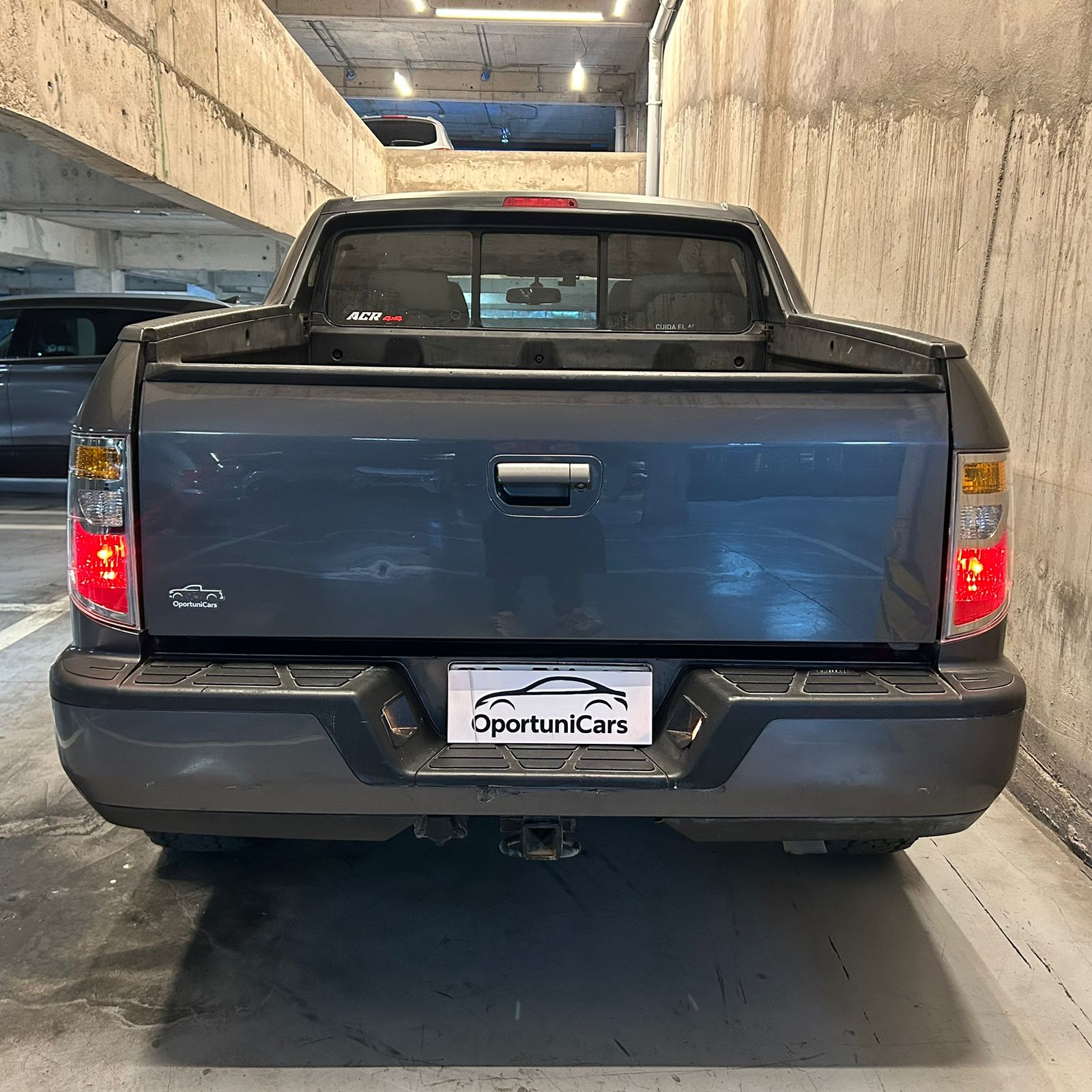 Vehicle media 4