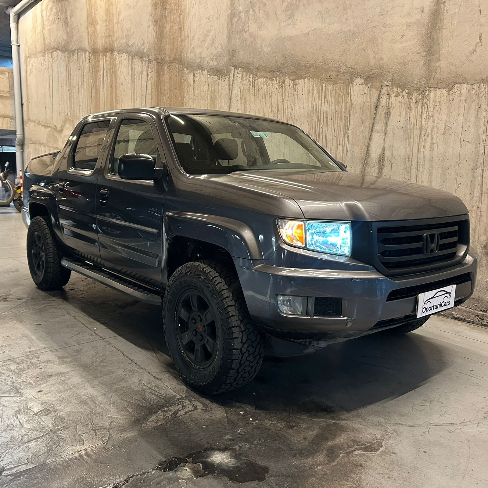 Vehicle media 7