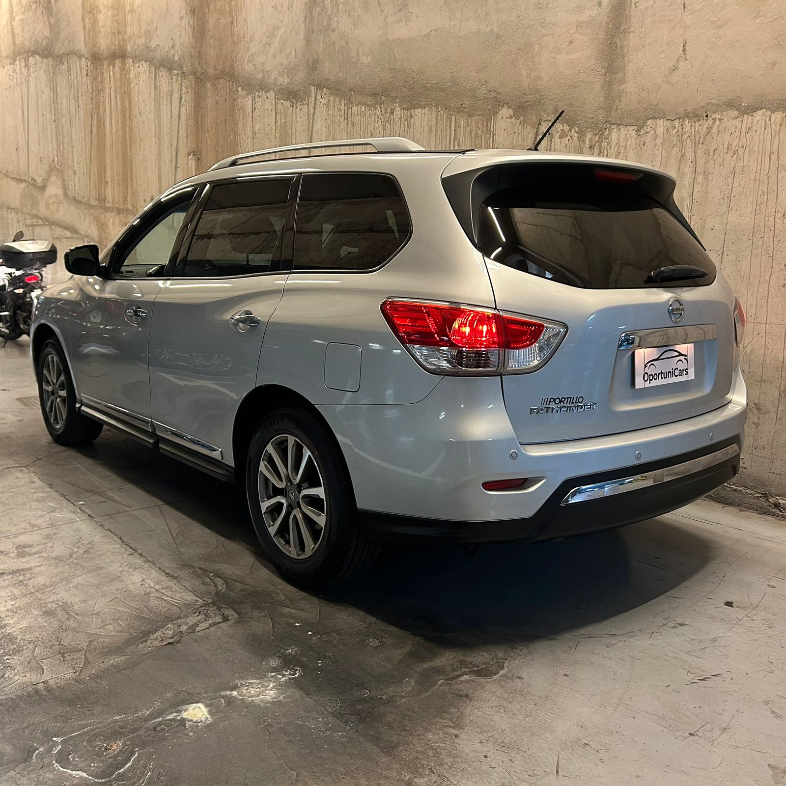 Vehicle media 3
