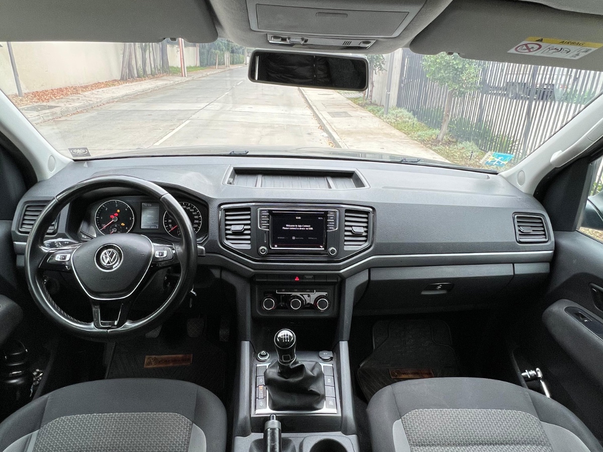 Vehicle media 10