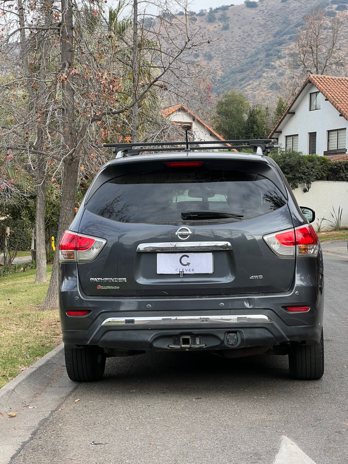 Vehicle media 6