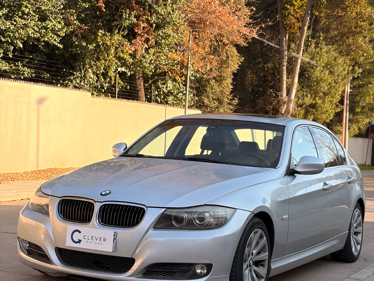 Vehicle media 3
