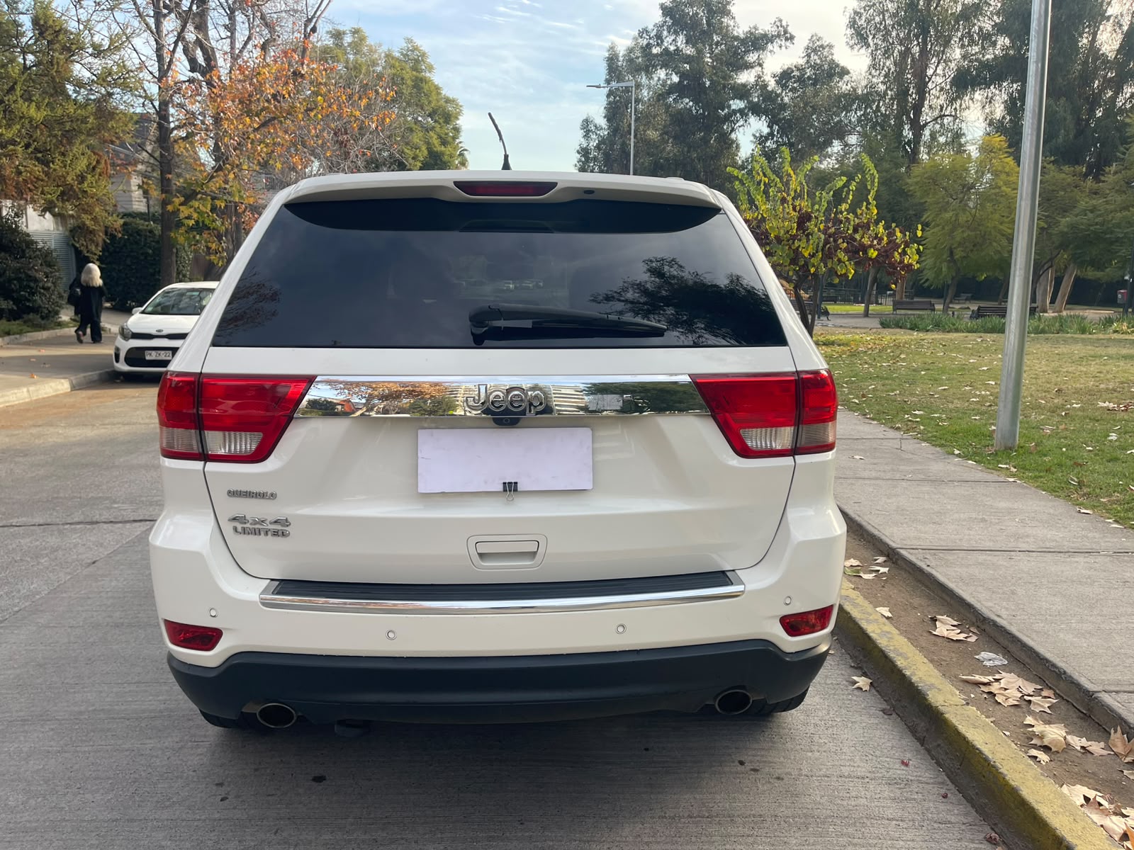 Vehicle media 7