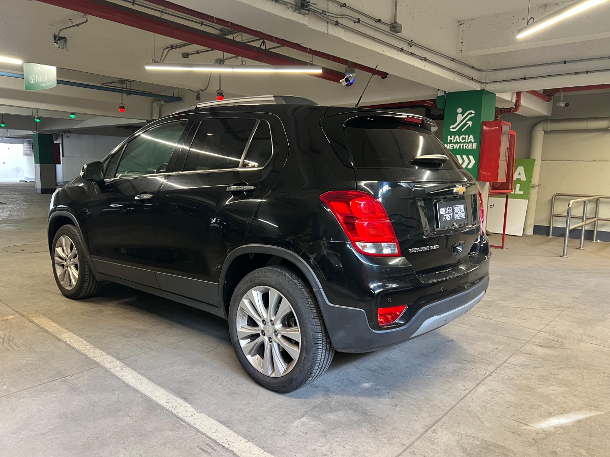 Vehicle media 14