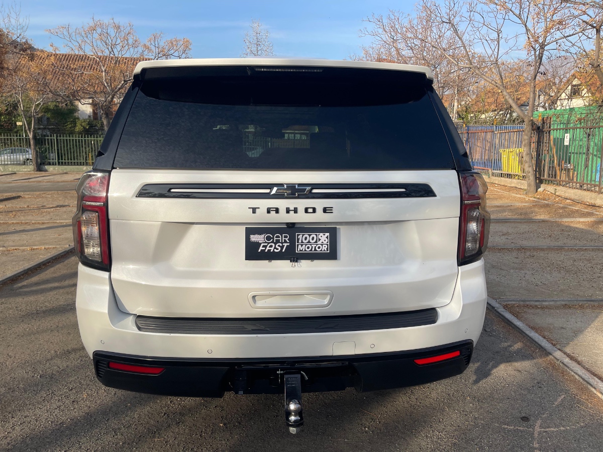 Vehicle media 5