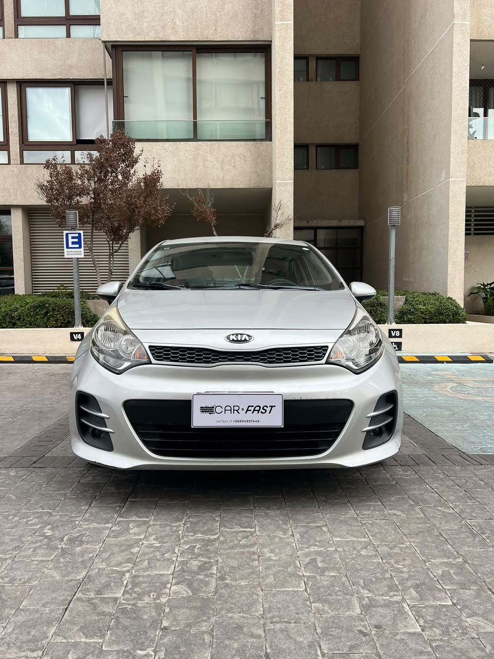 Vehicle media 8
