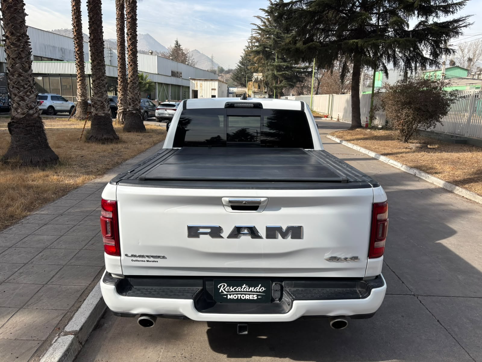 Vehicle media 5