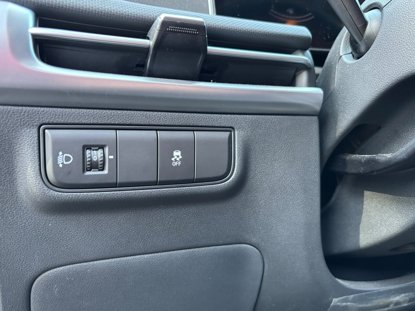 Vehicle media 13