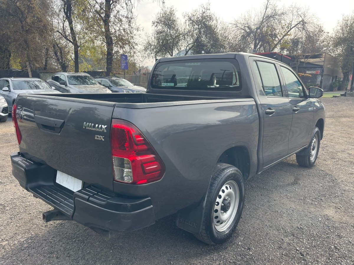 Vehicle media 6