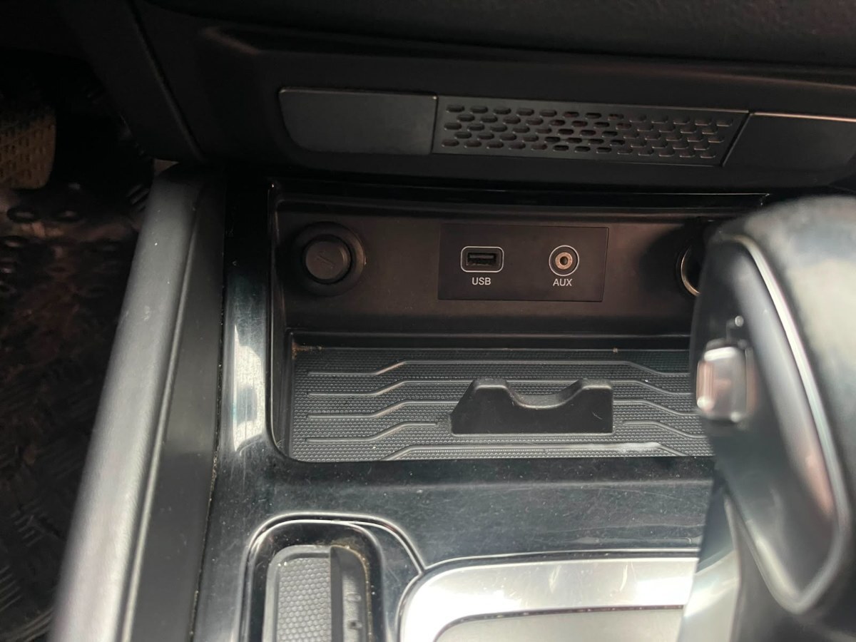 Vehicle media 14