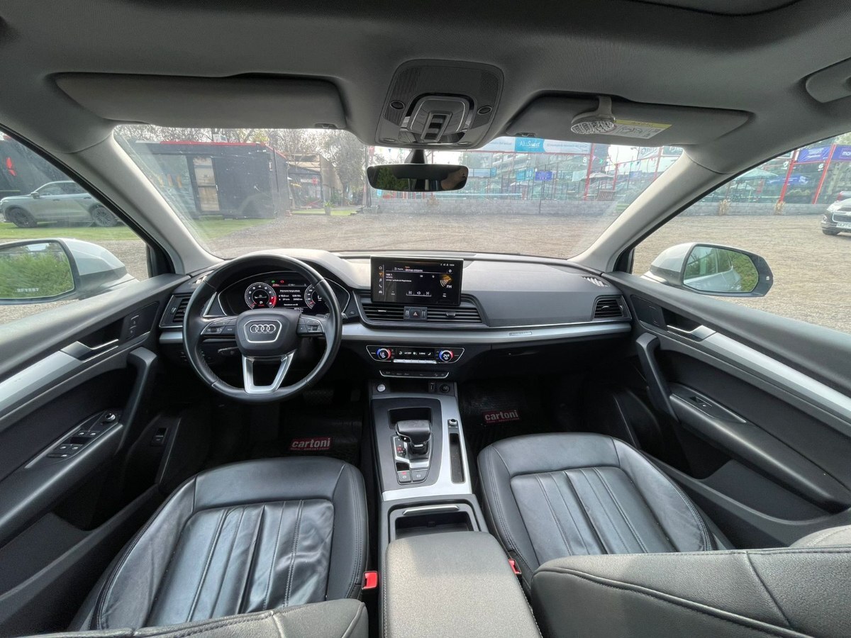 Vehicle media 11