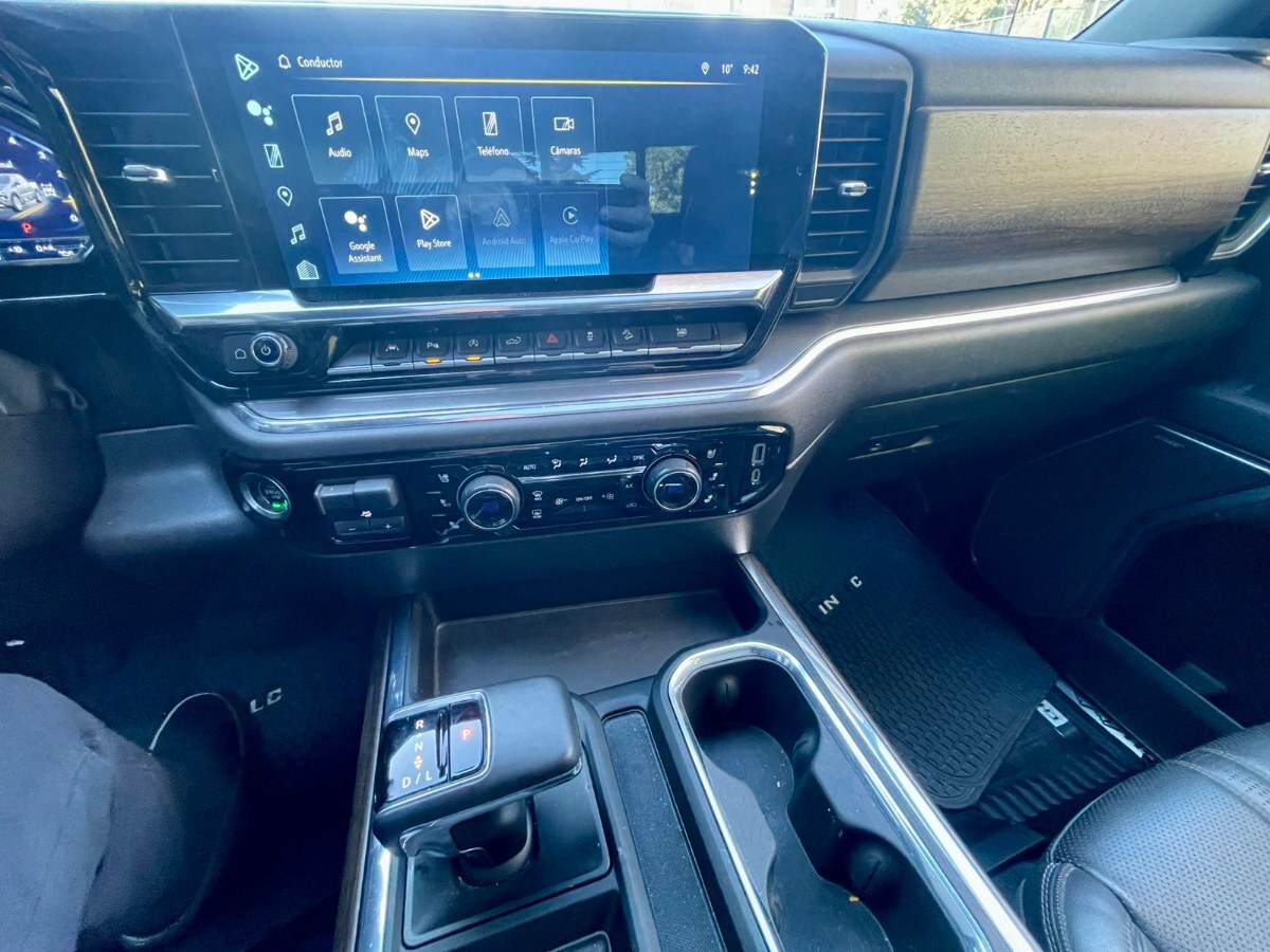 Vehicle media 15